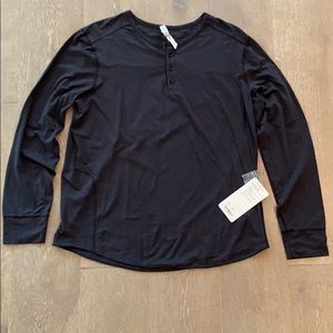 NWT Lululemon Elevate Henley